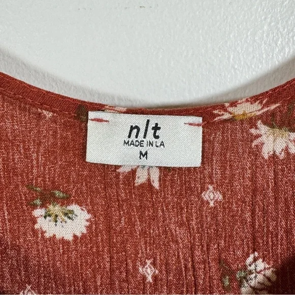 NLT (No Less Than) - Women's Sleeveless Dark Red Floral Pattern Dress - Picture 6 of 6